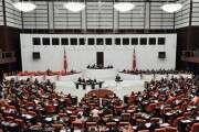 Trois députés d'opposition déchus de leur mandat en Turquie: leurs partis dénoncent un 